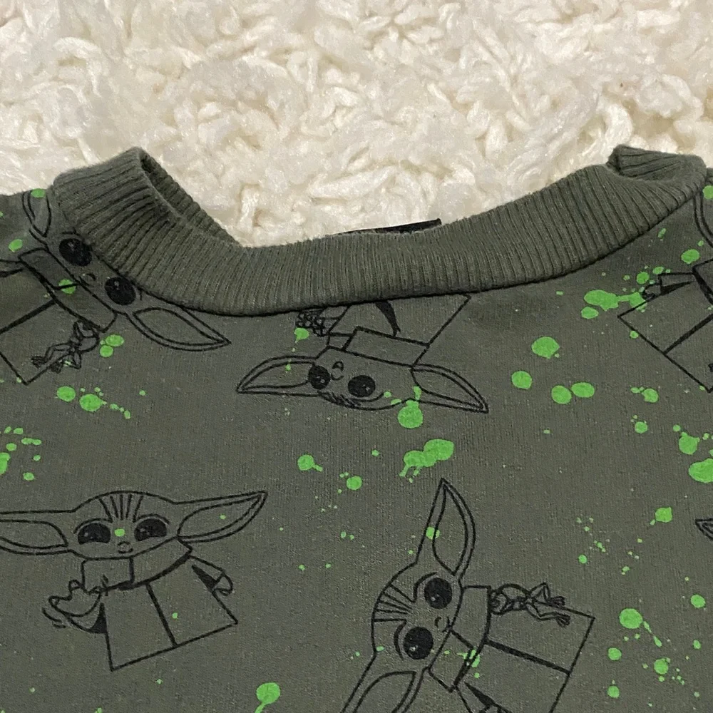 Star Wars boys size 6 yoda Green Zip-Up Jacket